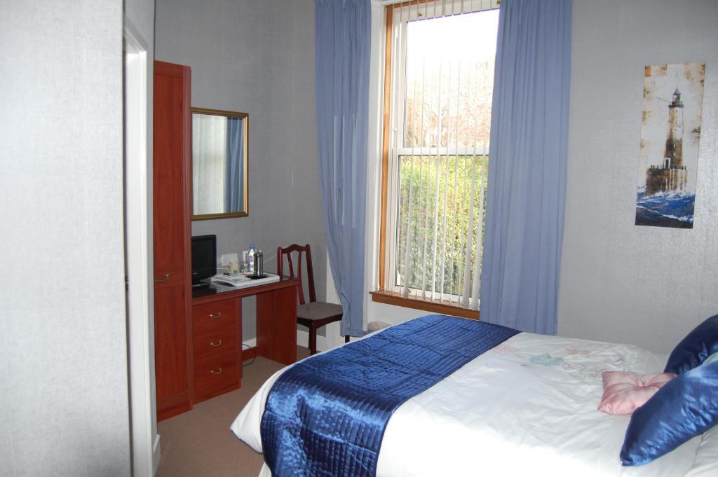 The Dunn Thing Guest House Еър Екстериор снимка