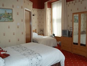The Dunn Thing Guest House Еър Екстериор снимка